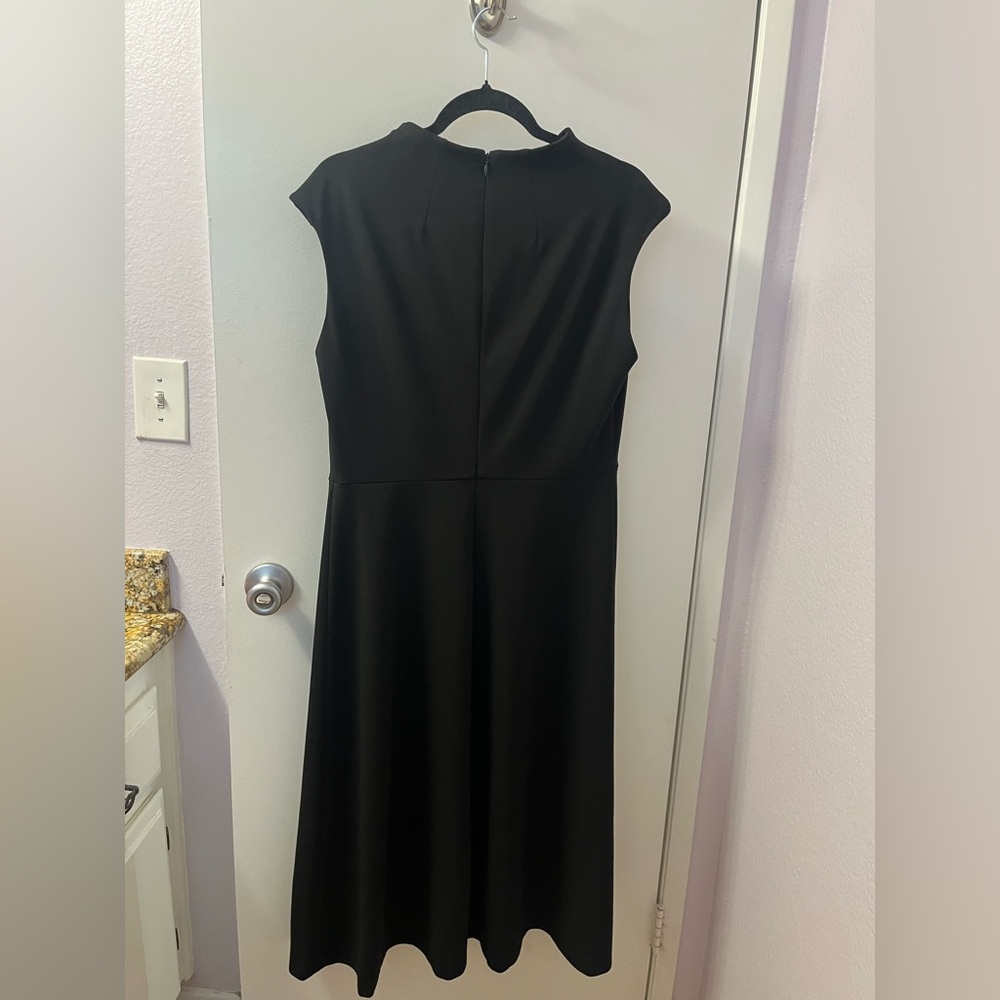 Calvin Klein Elegant Black Dress Like New Size 12/PTP 18-21/Length 48 - Picture 6 of 7